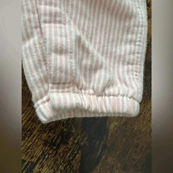 OSHKOSH B'gosh | VESTBAK baby girl, pink overalls. Size: 24M - Picture 2 of 16